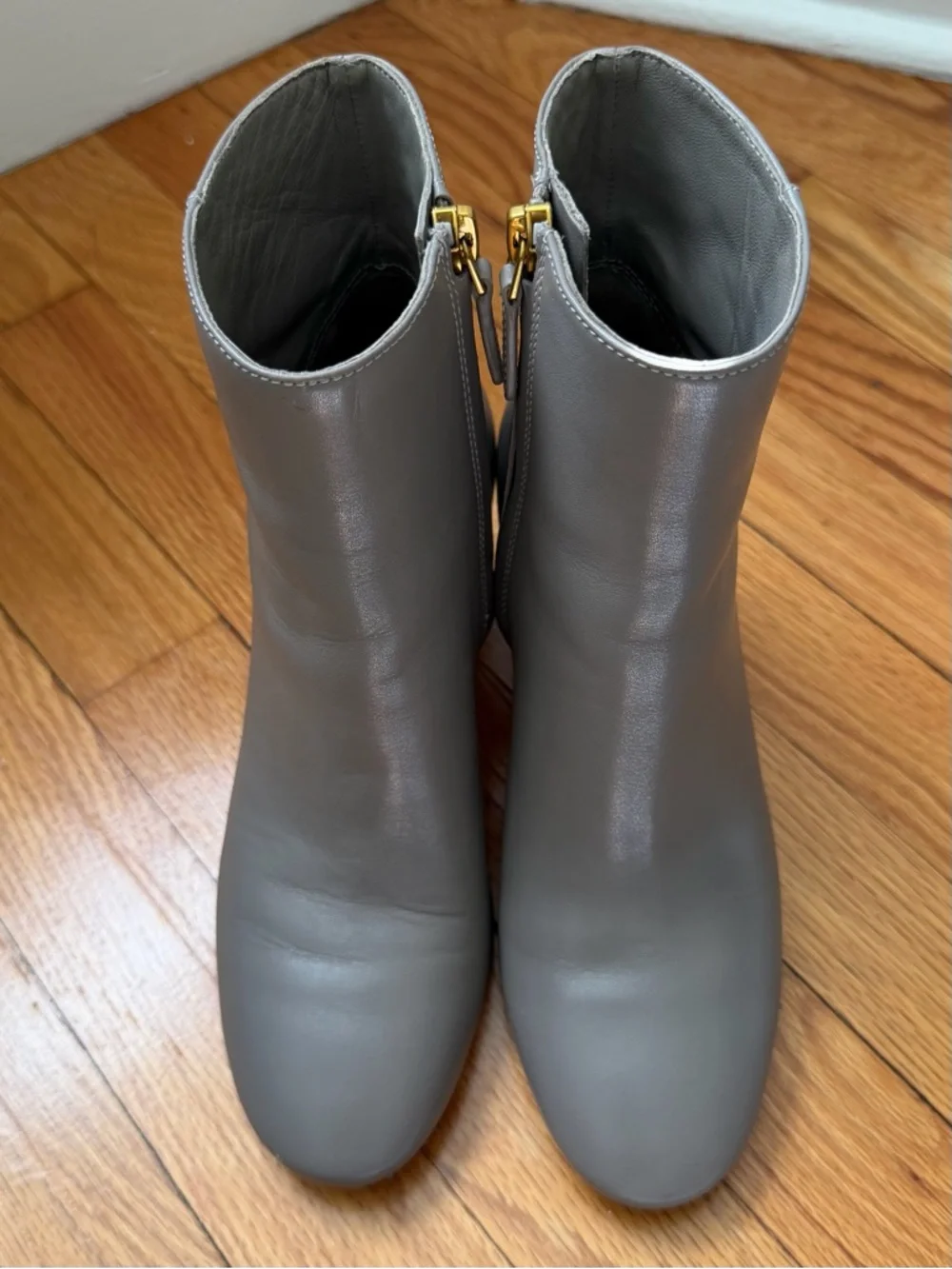 Tory Burch Brooke 7mm Heron Gray Calf Leather Block Heel Ankle Boots Women's 6.5